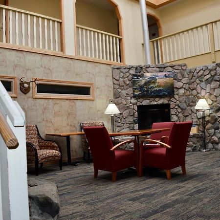 The Otter Lodge Ottertail Екстер'єр фото