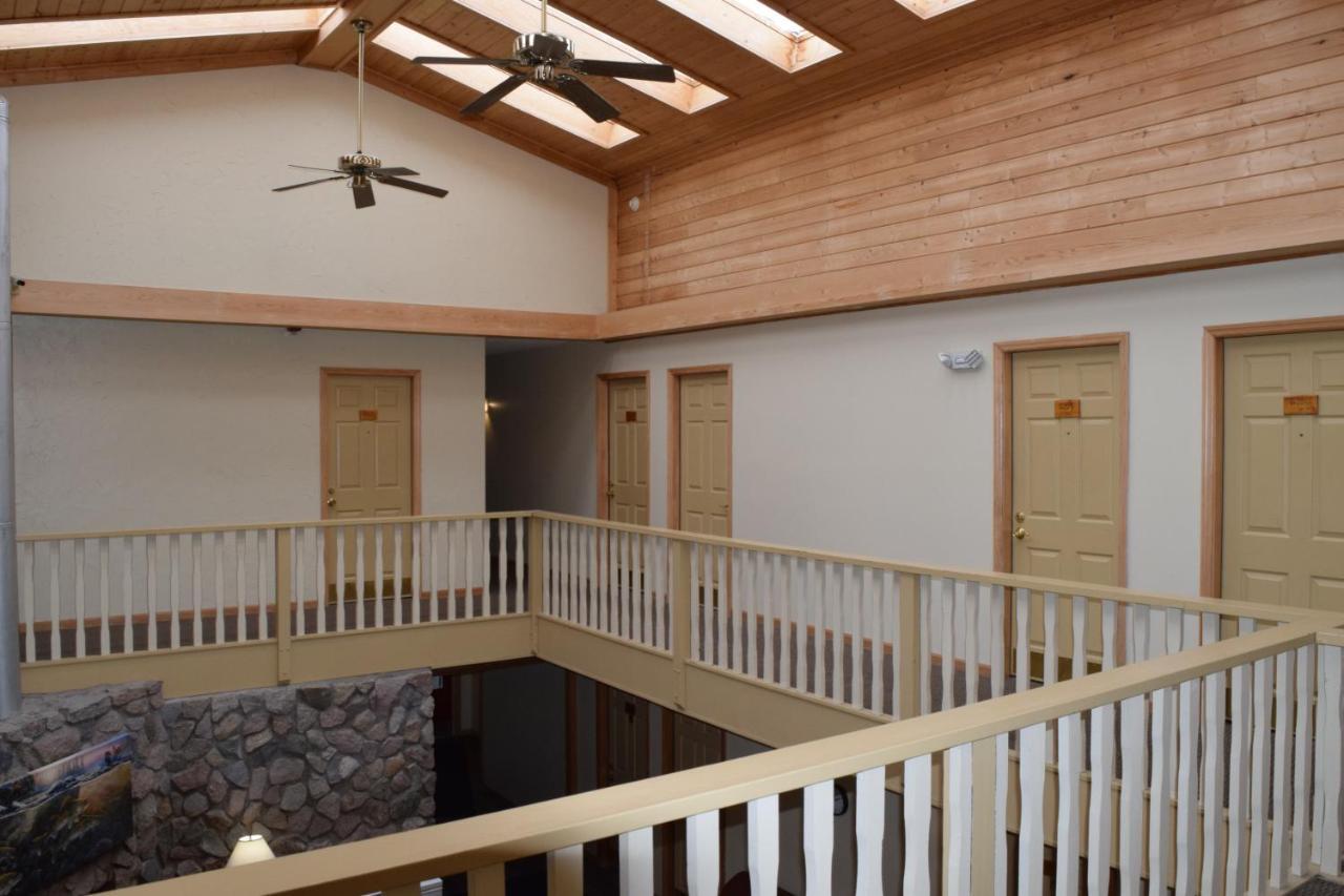 The Otter Lodge Ottertail Екстер'єр фото