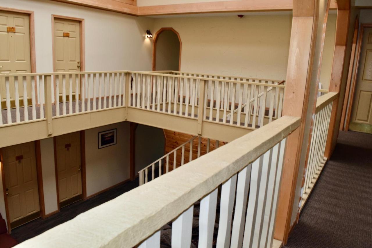 The Otter Lodge Ottertail Екстер'єр фото